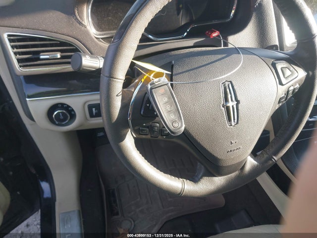 2LMHJ5AT9KBL01888 Lincoln Mkt Reserve