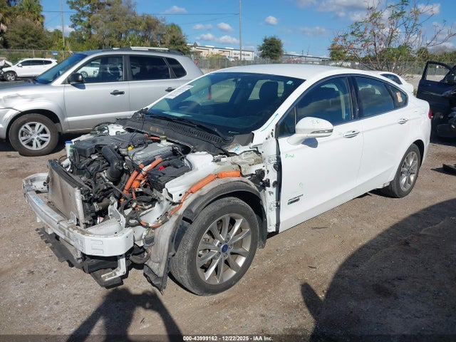 2017 FORD FUSION ENERGI 3FA6P0PU0HR201090 Photo 1