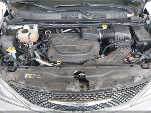 2020 CHRYSLER PACIFICA 2C4RC1BG9LR113843 Photo 9