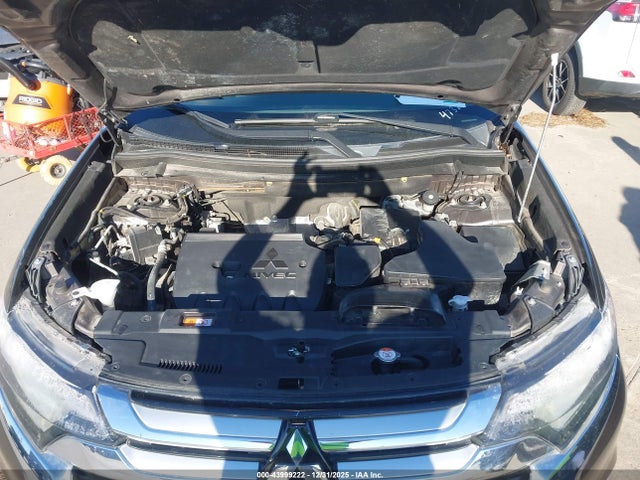 2018 MITSUBISHI OUTLANDER JA4AZ3A32JZ044738 Photo 9