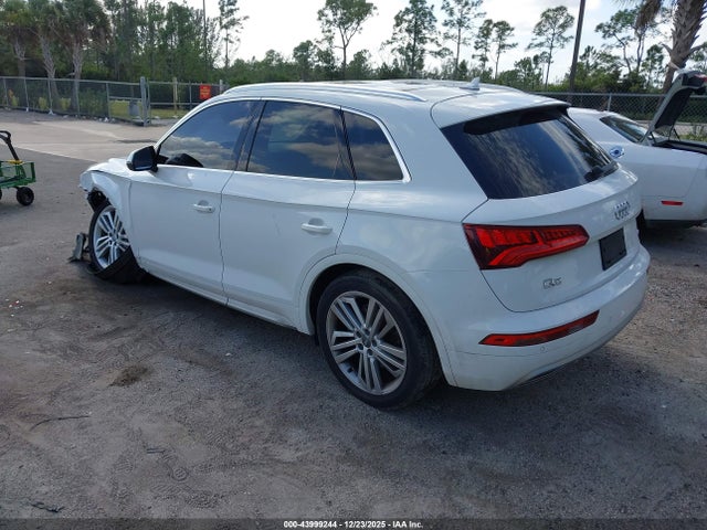 2019 AUDI Q5 WA1BNAFY0K2048306 Photo 2