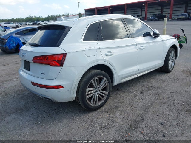 2019 AUDI Q5 WA1BNAFY0K2048306 Photo 3