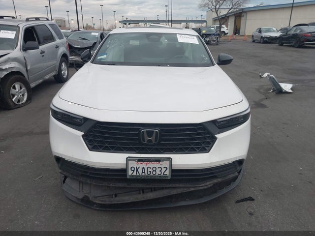 1HGCY2F5XRA022469 Honda Accord Hybrid Sport
