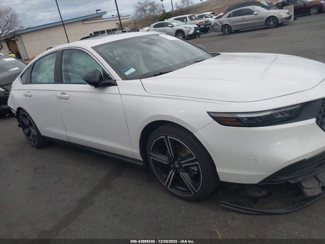 1HGCY2F5XRA022469 Honda Accord Hybrid Sport