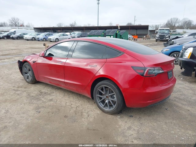 2022 TESLA MODEL 3 5YJ3E1EA3NF255045 Photo 2