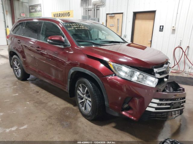 2017 TOYOTA HIGHLANDER 5TDJZRFH7HS424893