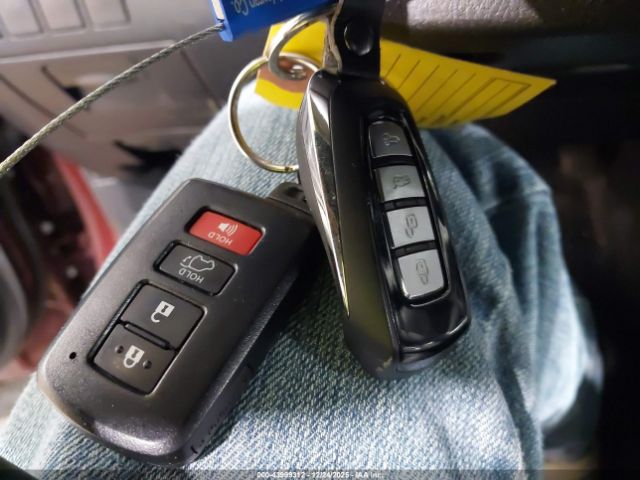 2017 TOYOTA HIGHLANDER 5TDJZRFH7HS424893 Photo 10