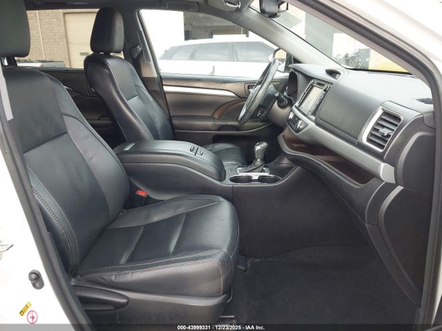 5TDKKRFH0GS129867 Toyota Highlander Xle V6