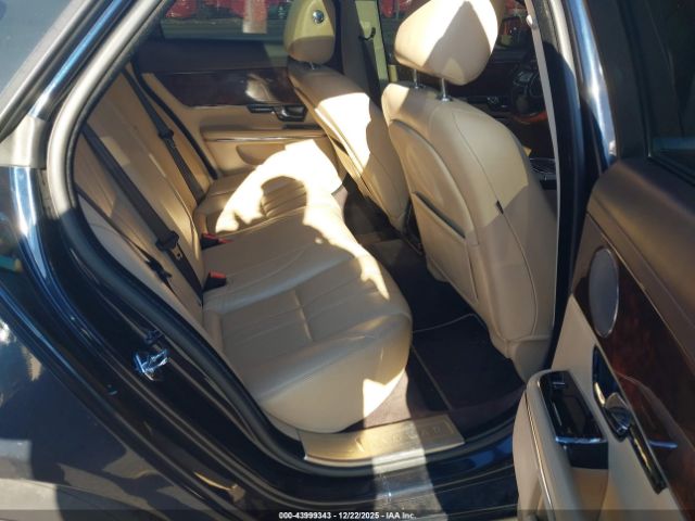 2012 JAGUAR XJ SAJWA1CB6CLV29547 Photo 7