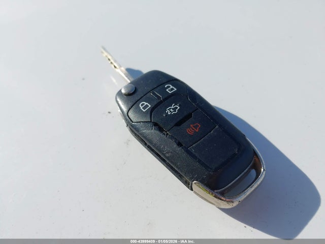 1FA6P0HD1G5121541 Ford FUSION SE