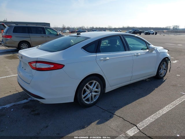 1FA6P0HD1G5121541 Ford FUSION SE