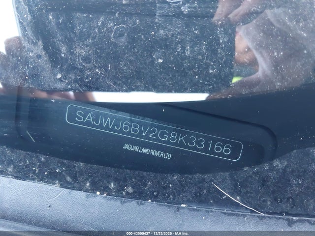 2016 JAGUAR F-TYPE SAJWJ6BV2G8K33166 Photo 8