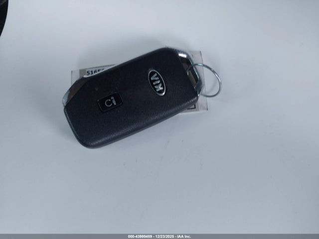 5XXG14J20MG057192 KIA K5 LXS