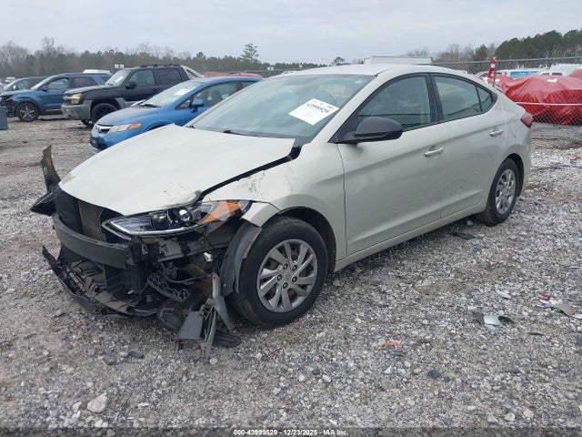 KMHD74LFXHU393834 Hyundai ELANTRA SE