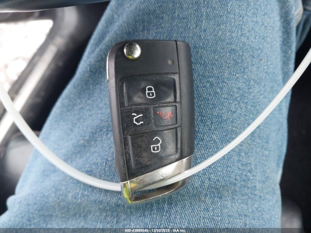 43999548 :رقم المزاد ، 3VW5T7AU3FM030247 vin ، 2015 Volkswagen Golf Gti 2.0t Autobahn 4-door مزاد بيع