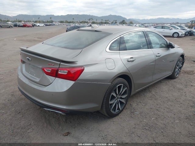 1G1ZG5ST5SF107920 Chevrolet Malibu Fwd Rs
