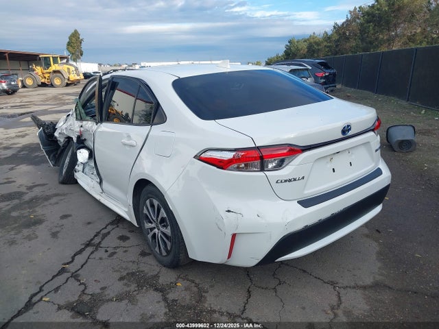 JTDEAMDE6N3009923 Toyota Corolla Hybrid Le