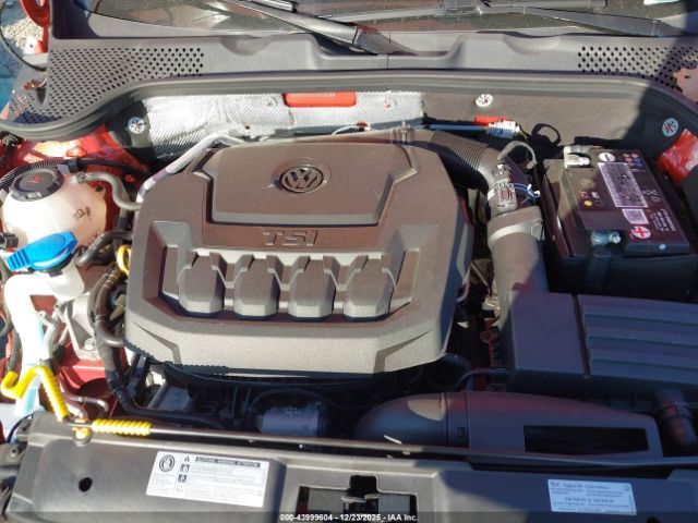 2018 VOLKSWAGEN BEETLE 3VWFD7AT4JM705489 Photo 9