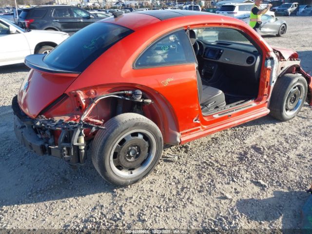 2018 VOLKSWAGEN BEETLE 3VWFD7AT4JM705489 Photo 3