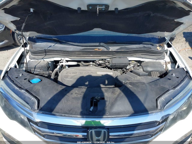 5FNYF6H01JB014145 Honda Pilot Elite