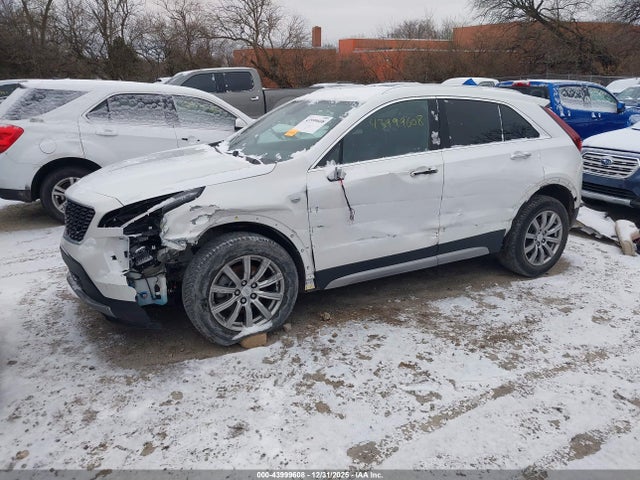 2020 CADILLAC XT4 1GYFZCR41LF148824 Photo 1