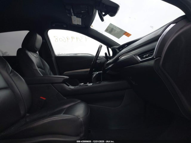 2020 CADILLAC XT4 1GYFZCR41LF148824 Photo 4