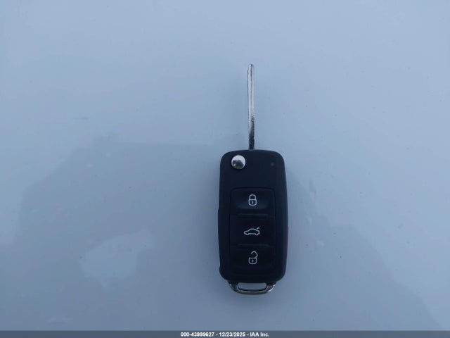 Volkswagen Jetta 2.0l S 2015 3VW2K7AJ5FM253000 Image 11