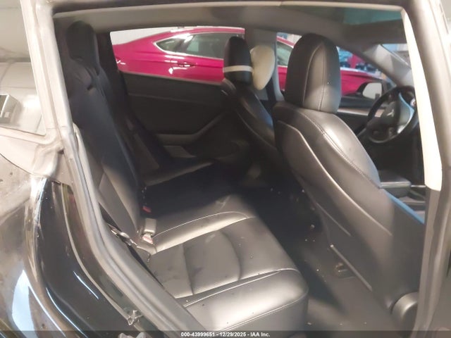 2021 TESLA MODEL 3 5YJ3E1EB7MF012832 Photo 7