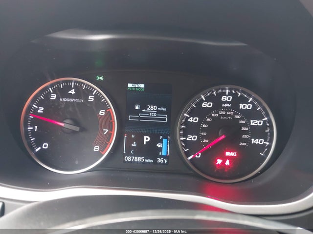 2018 MITSUBISHI ECLIPSE CROSS JA4AT4AA5JZ070627 Photo 6