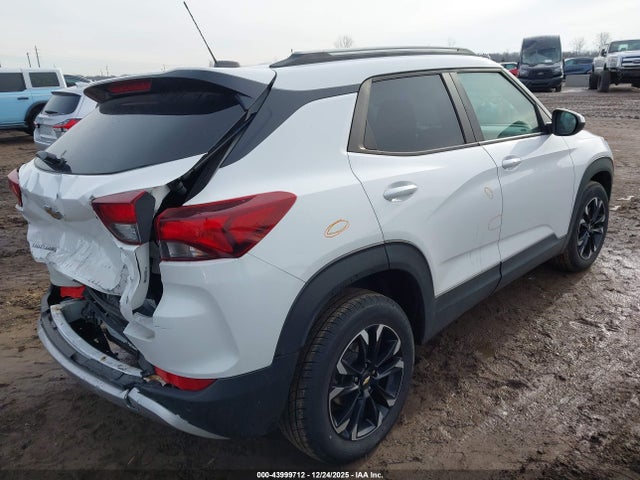 2021 CHEVROLET TRAILBLAZER KL79MPS24MB016180 Photo 3