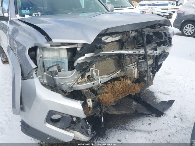 5TFSZ5AN7JX134230 Toyota Tacoma Sr5 V6