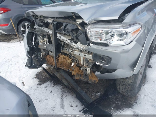 5TFSZ5AN7JX134230 Toyota Tacoma Sr5 V6