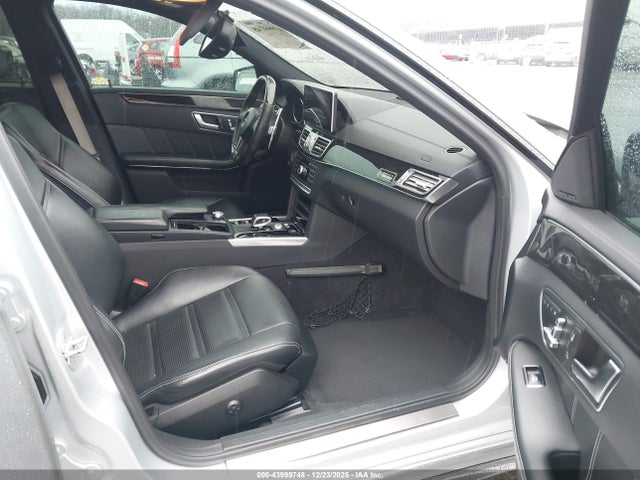 43999748 :رقم المزاد ، WDDHF7GB5EA910722 vin ، 2014 Mercedes-benz E 63 Amg S 4matic مزاد بيع