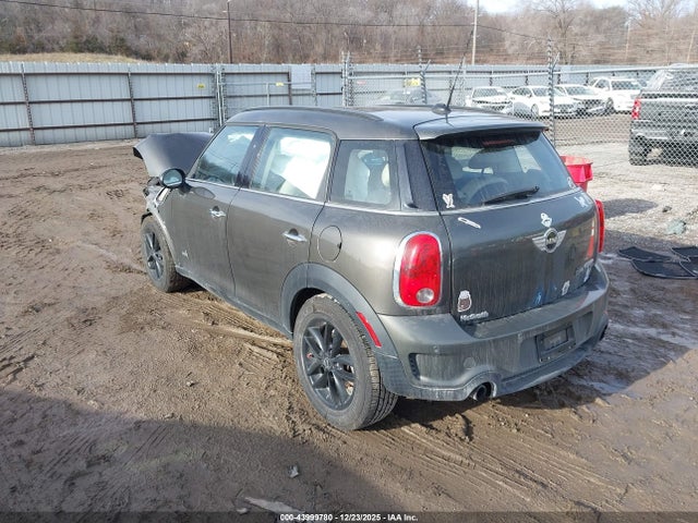 2012 MINI COOPER S COUNTRYMAN WMWZC5C57CWL58276 Photo 2