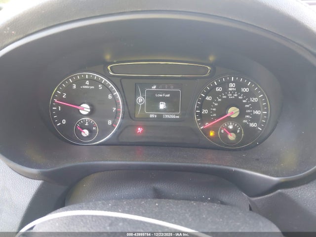 5XYPG4A32JG339316 KIA Sorento 2.4l Lx