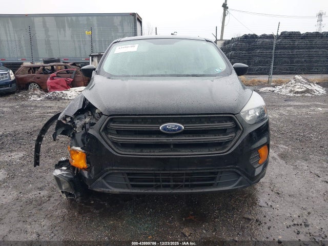 1FMCU0F7XKUC18590 Ford ESCAPE S