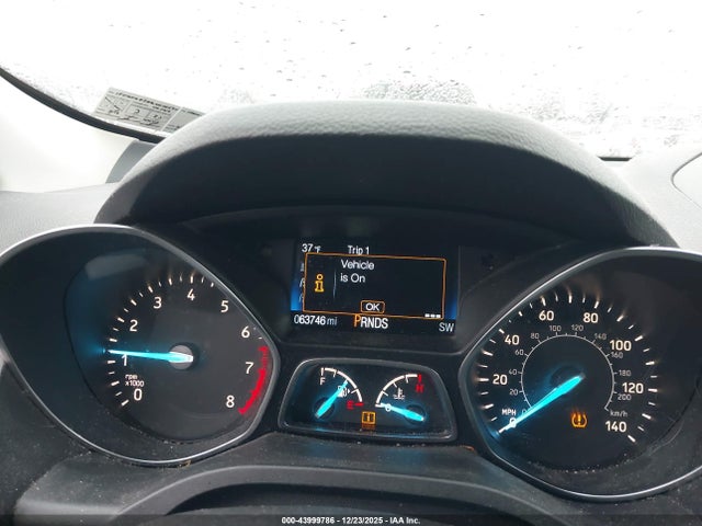 1FMCU0F7XKUC18590 Ford ESCAPE S