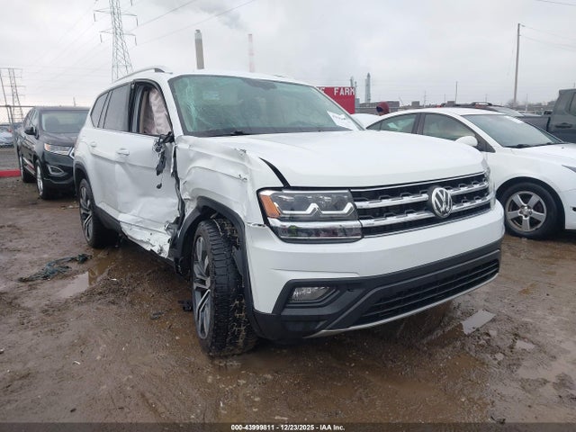 2019 VOLKSWAGEN ATLAS 1V2LR2CA8KC578009