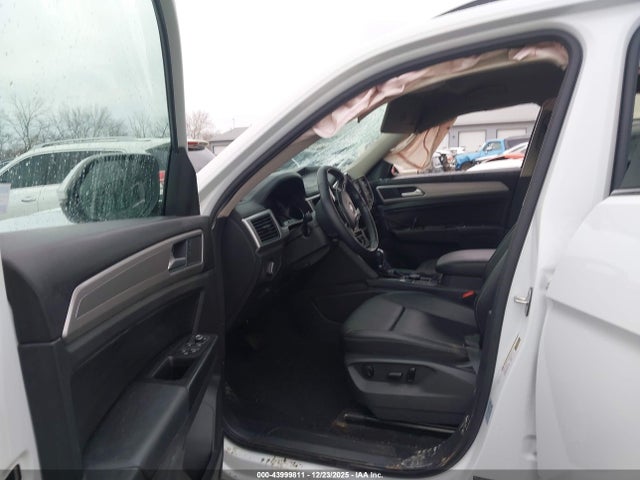 2019 VOLKSWAGEN ATLAS 1V2LR2CA8KC578009 Photo 4