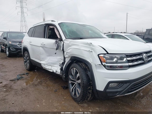 2019 VOLKSWAGEN ATLAS 1V2LR2CA8KC578009 Photo 5