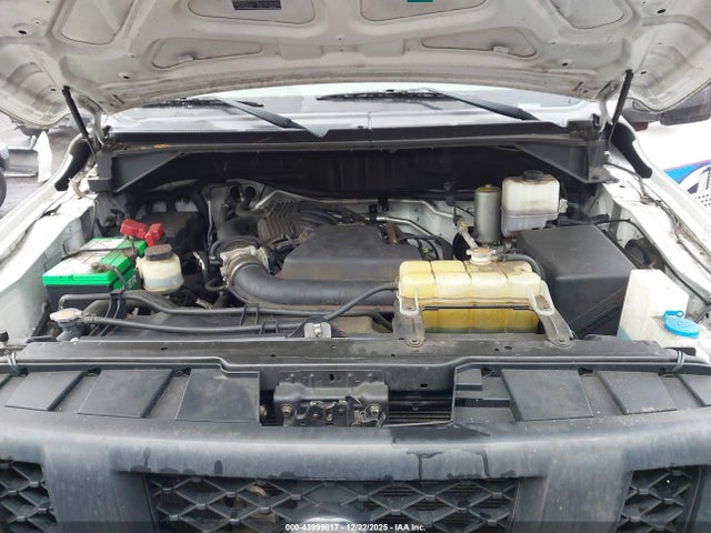 1N6BF0KY1JN811589 Nissan Nv Cargo Nv2500 Hd Sv V6