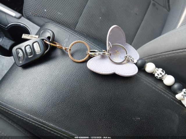 Продажа на аукционе авто 2011 Hyundai Sonata Gls, vin: 5NPEB4AC3BH214289, номер лота: 43999866