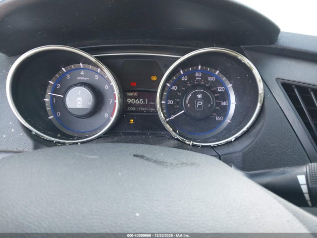 Продажа на аукционе авто 2011 Hyundai Sonata Gls, vin: 5NPEB4AC3BH214289, номер лота: 43999866