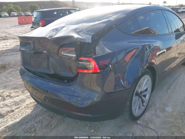 2021 TESLA MODEL 3 5YJ3E1EA9MF059271 Photo 5