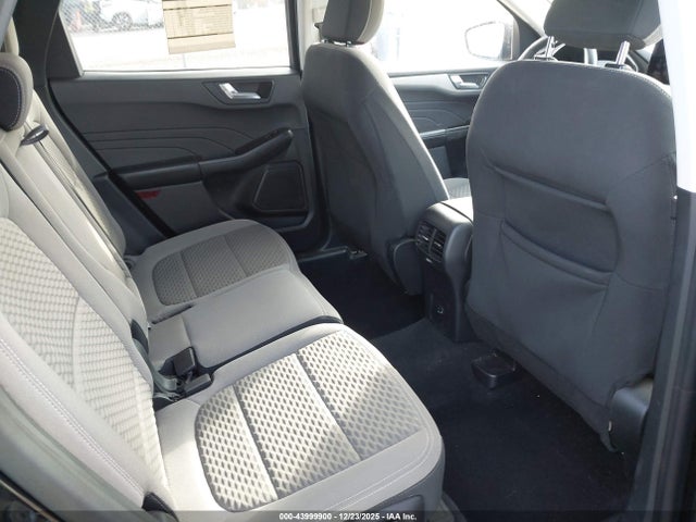 1FMCU0G65MUA45280 Ford ESCAPE SE