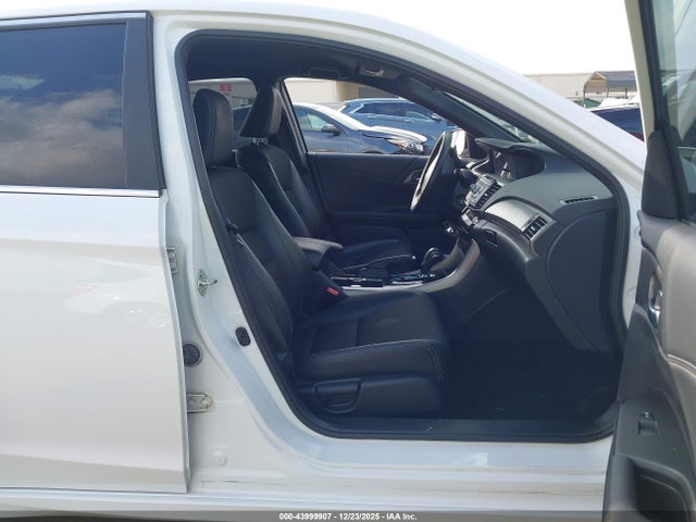 1HGCR2F64GA133389 Honda Accord Sport