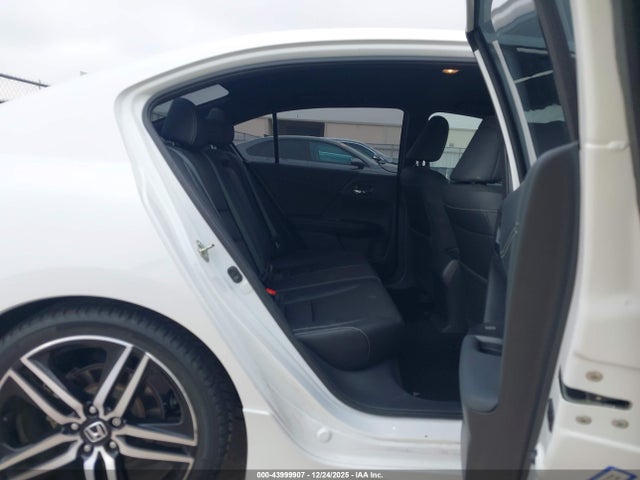 1HGCR2F64GA133389 Honda Accord Sport