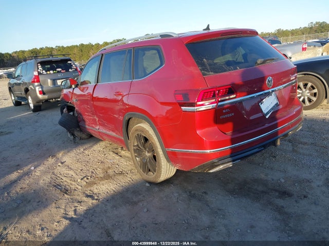 2019 VOLKSWAGEN ATLAS 1V2SR2CA3KC506582 Photo 2