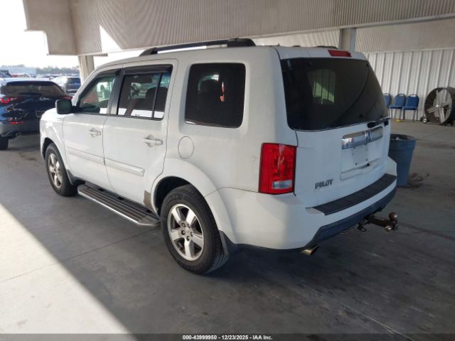 2011 HONDA PILOT 5FNYF3H53BB003725 Photo 2