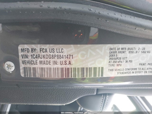 1C4RJKDG8P8841471 Jeep Grand Cherokee L Overland 4x4